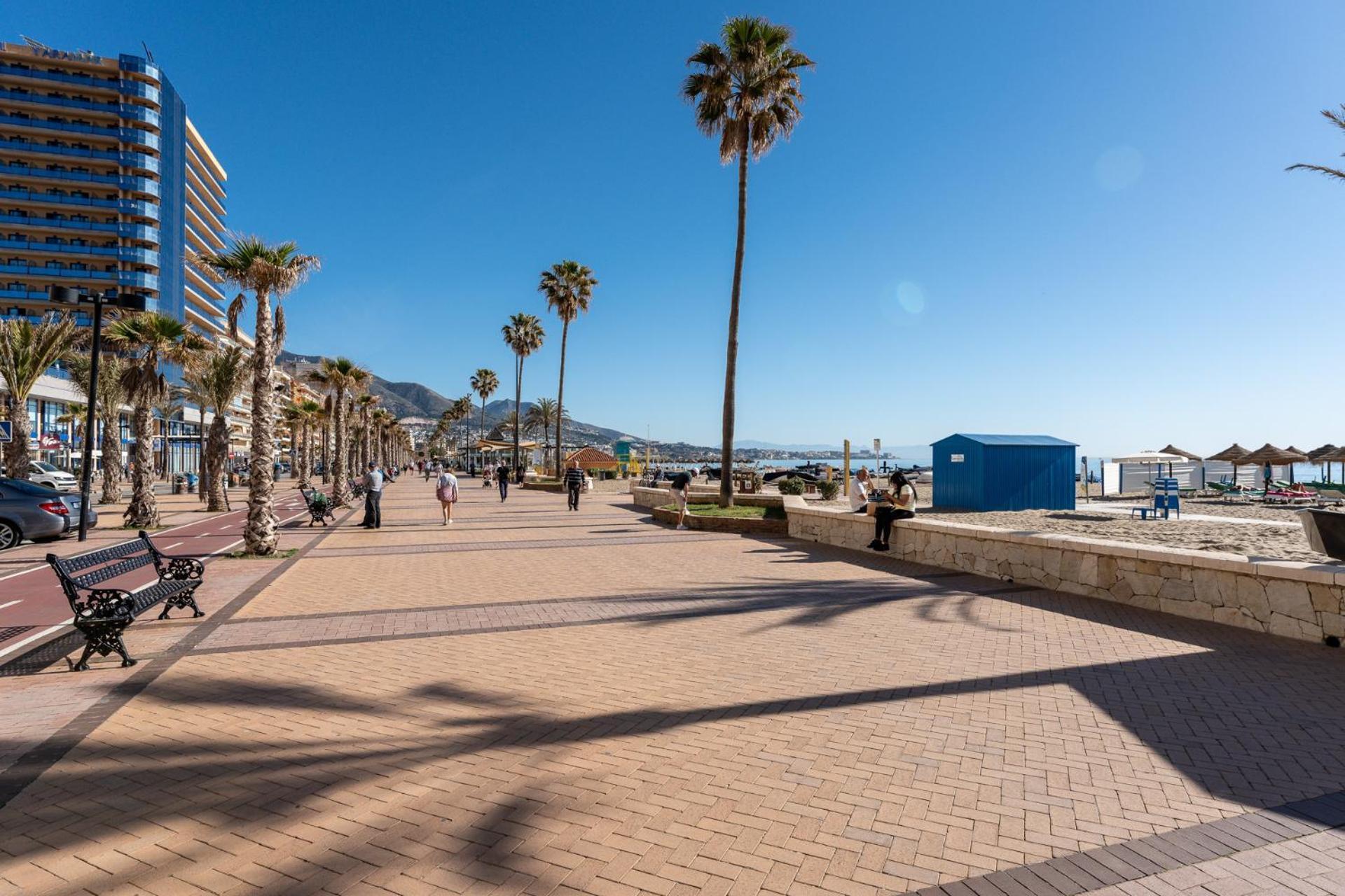 Malagasuite Fuengirola Beach & Sun المظهر الخارجي الصورة